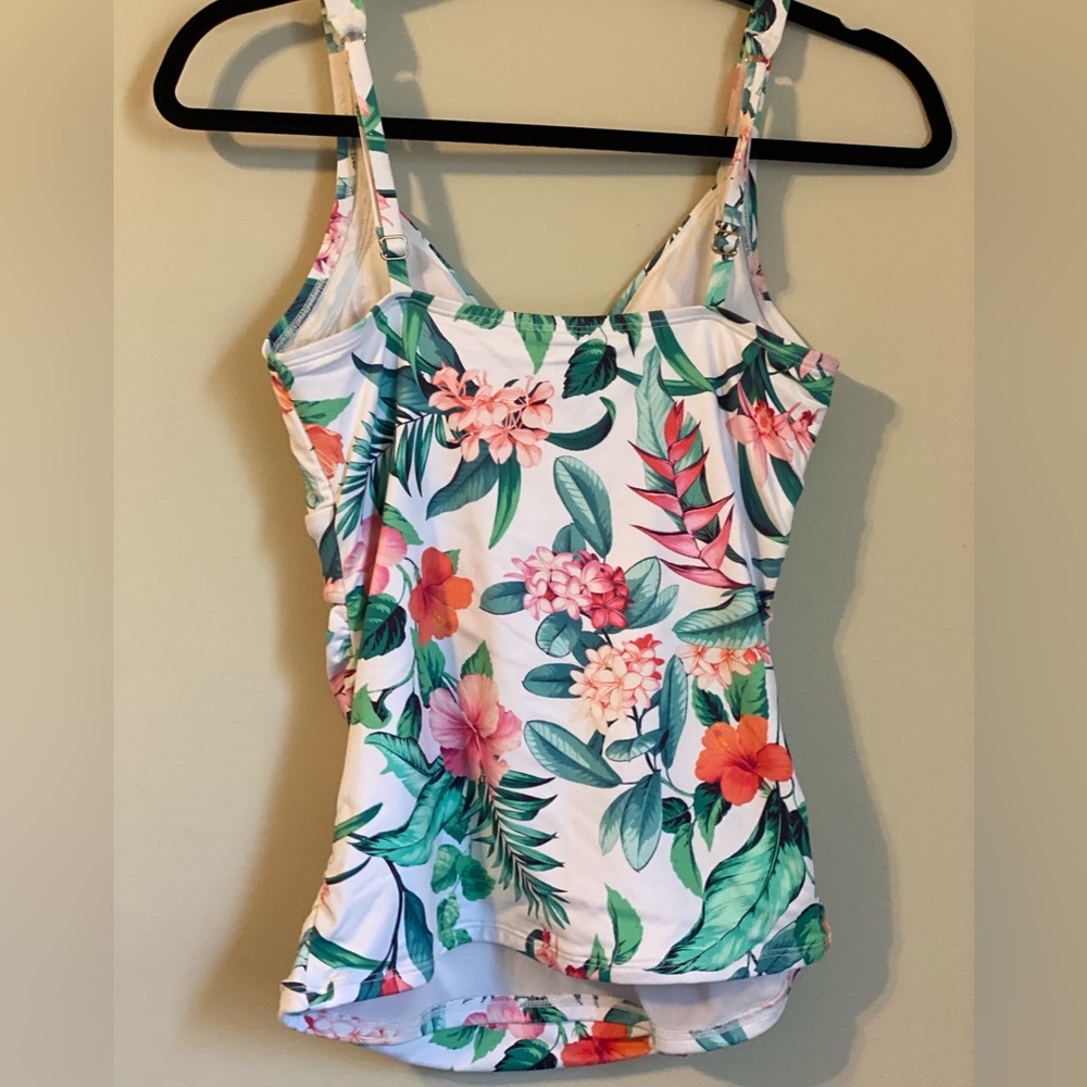 Tommy Bahama TROPI-CALLING‎ FLORAL UNDERWIRE TANKINI - Picture 2 of 8